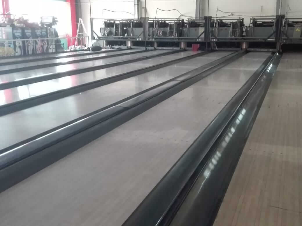 Instalación Bowling Solari Tacna - Pistas de bowling operativas